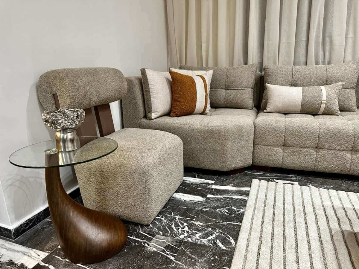 canape simple gri deux chaises oronge – Image 2